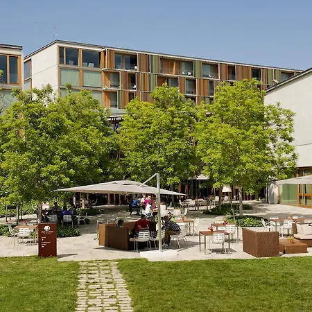 La Mola Hotel & Conference Center-2